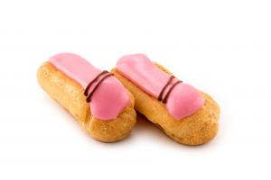 mini éclair cherry